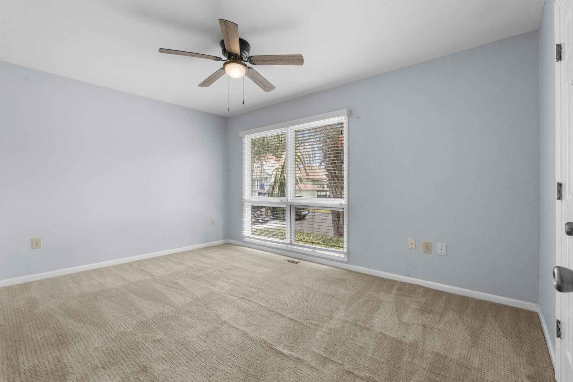 901 Colony Dr. Photo 28