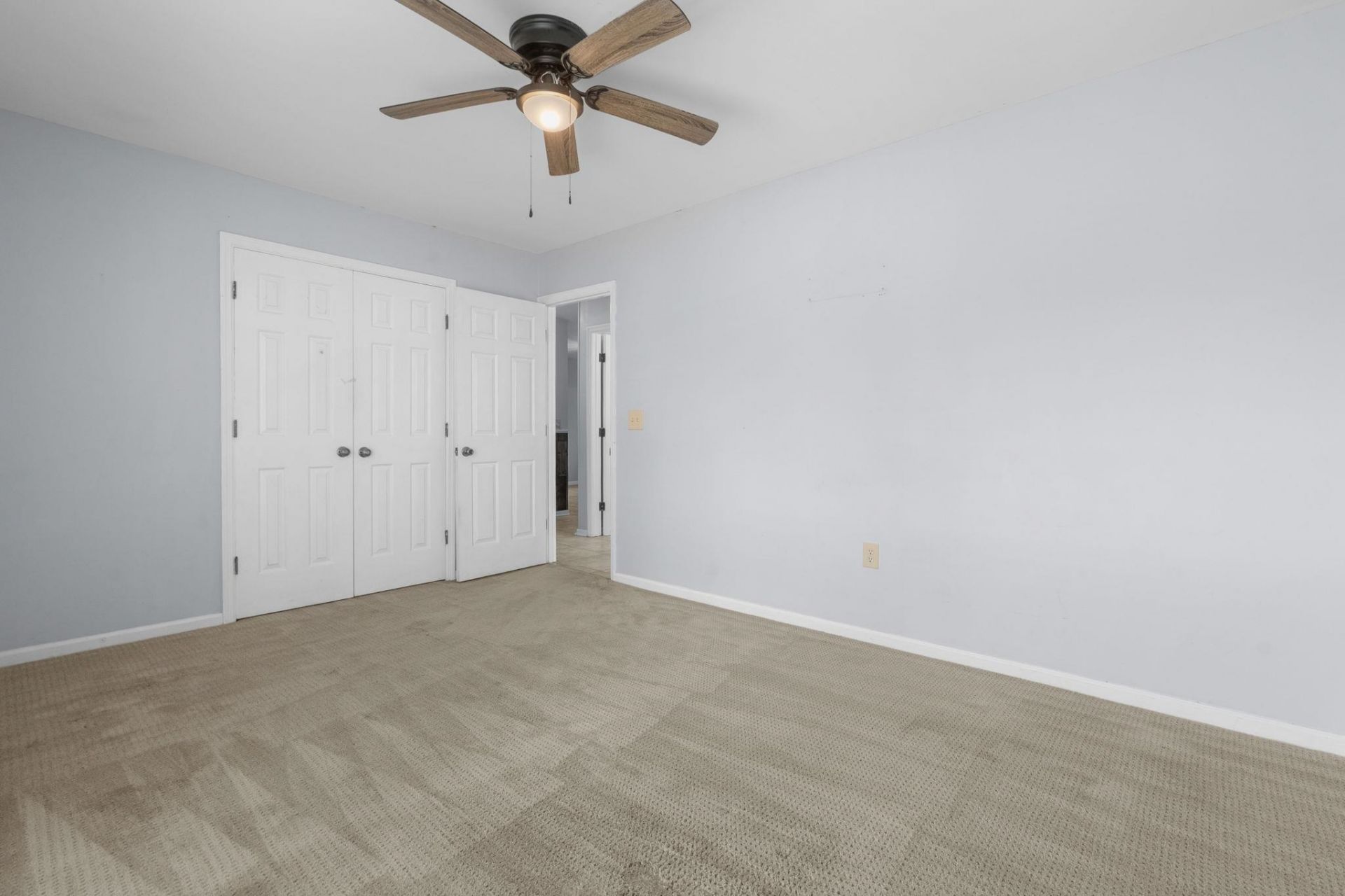 901 Colony Dr. Photo 29