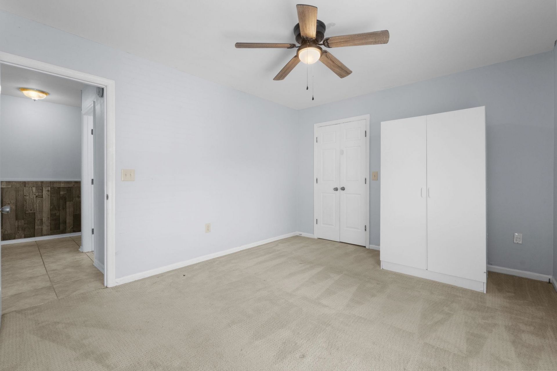 901 Colony Dr. Photo 32