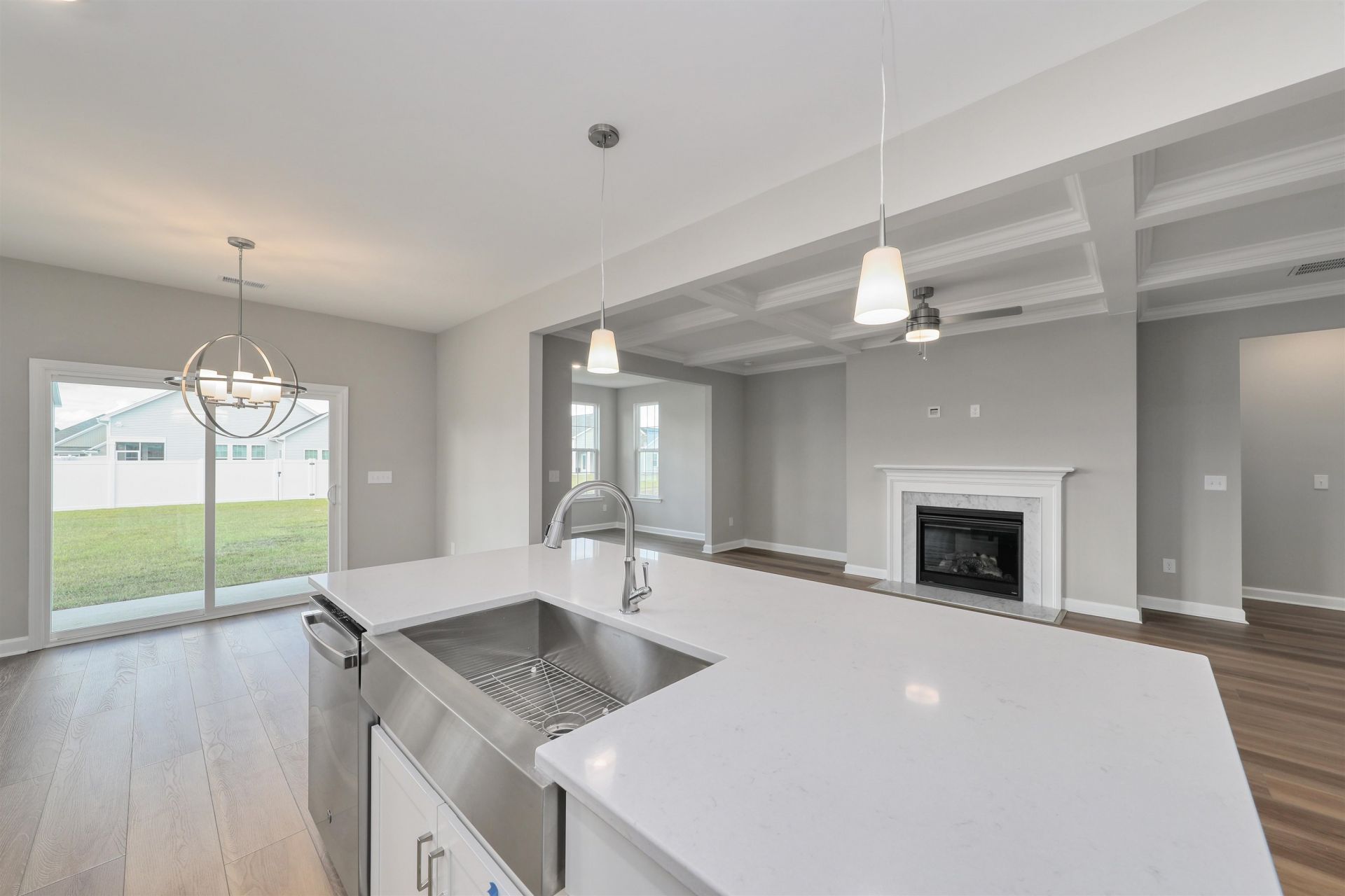 6264 Zoe Way Photo 7