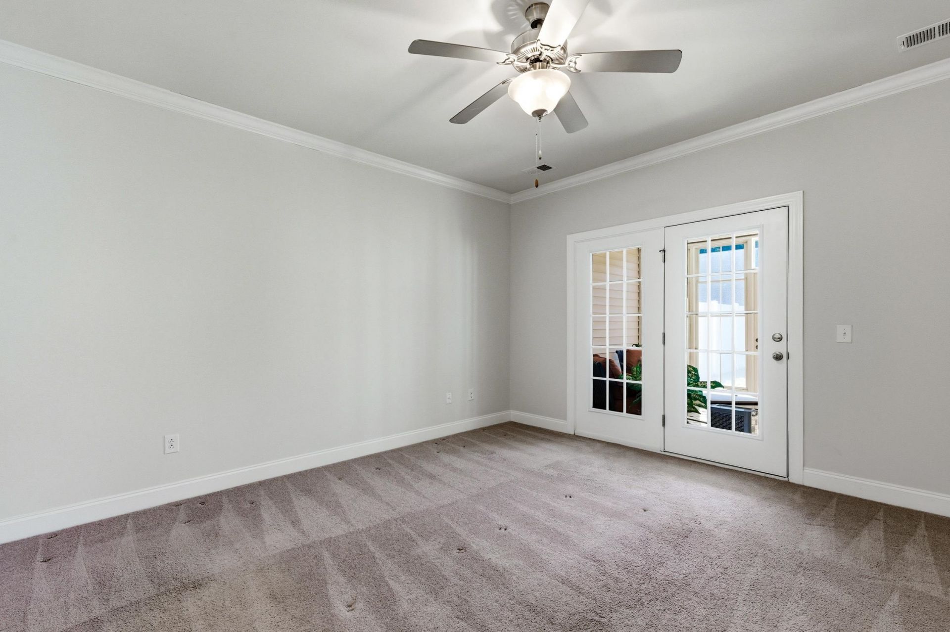140 Parmelee Dr. Photo 18