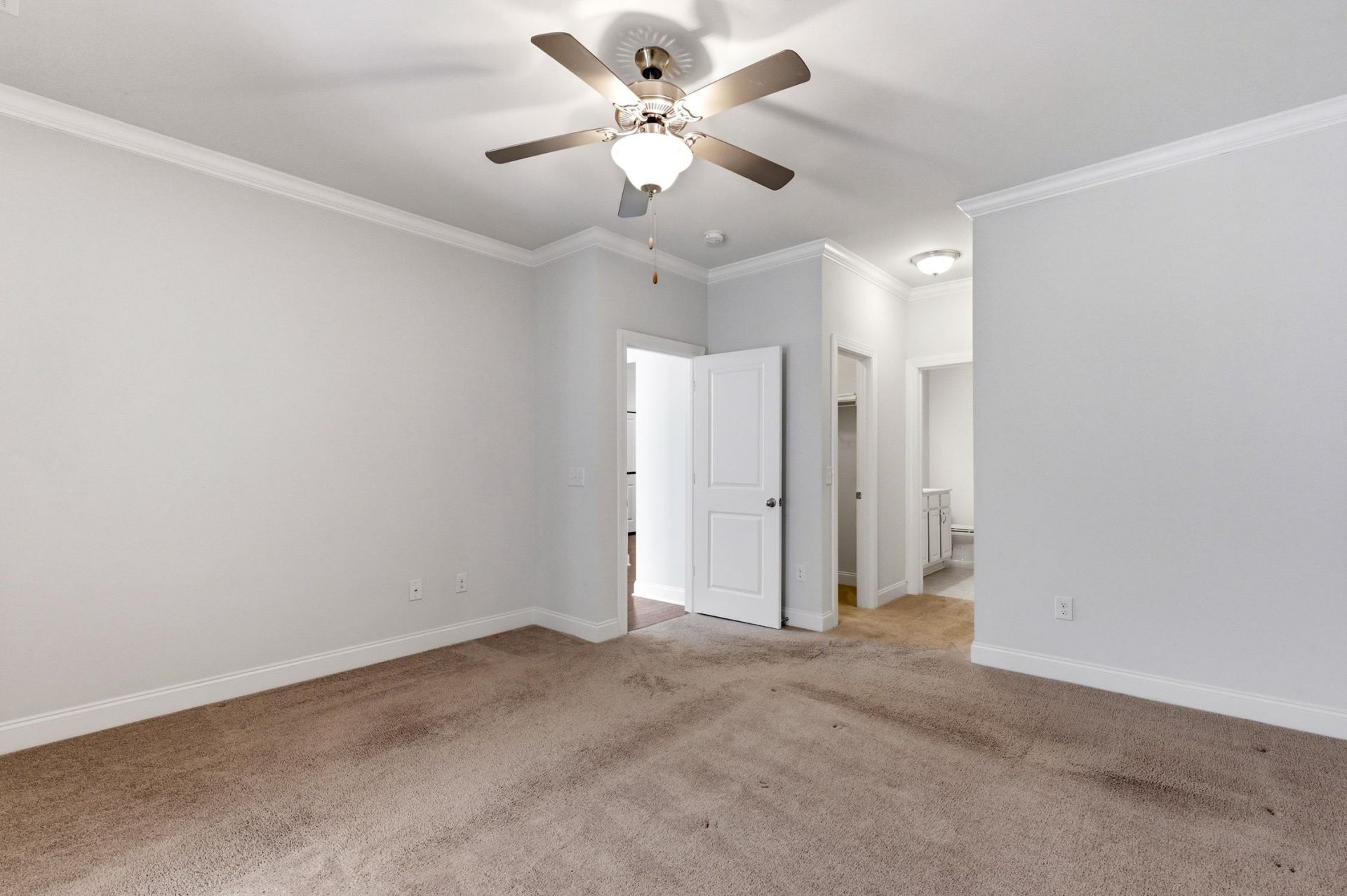 140 Parmelee Dr. Photo 19