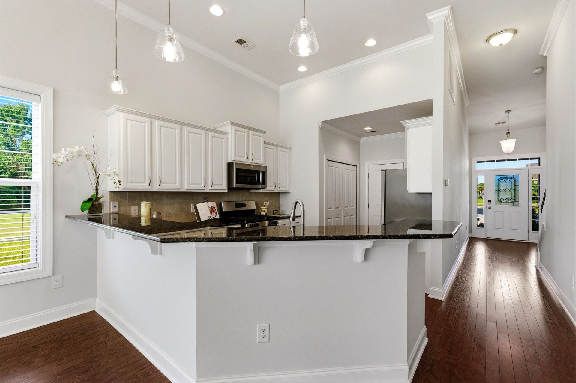 140 Parmelee Dr. Photo 6