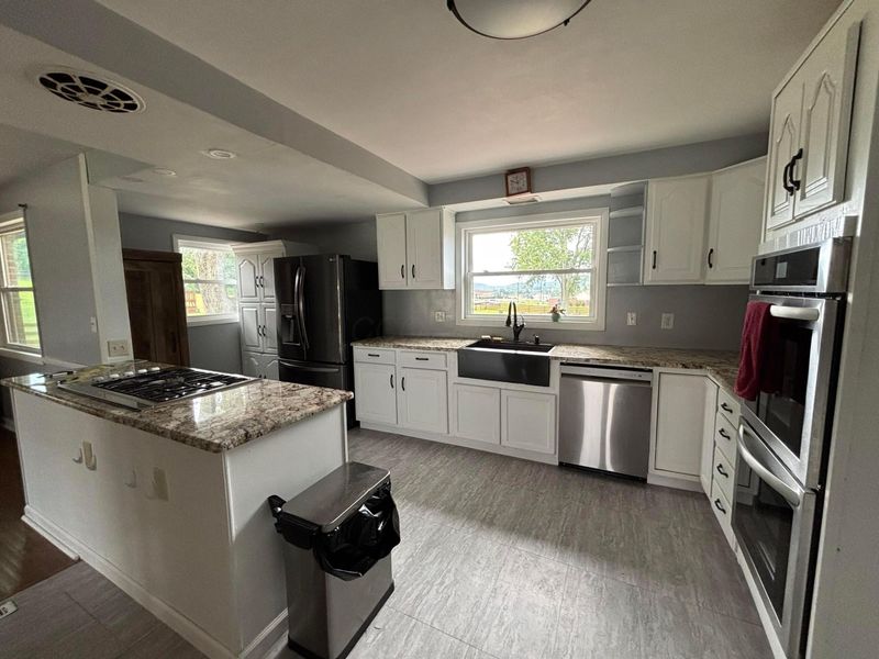 2185 N Columbus Street, Lancaster, OH 43130 Photo 12