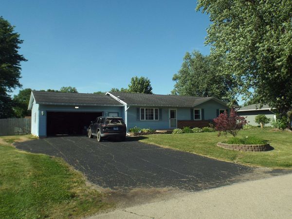 310 Lu Mar Drive, PEARL CITY, IL 61062