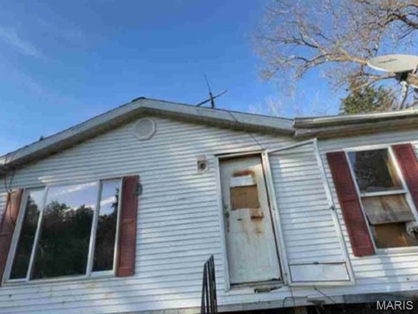 401 Hill Side Road , De Soto, MO 63020