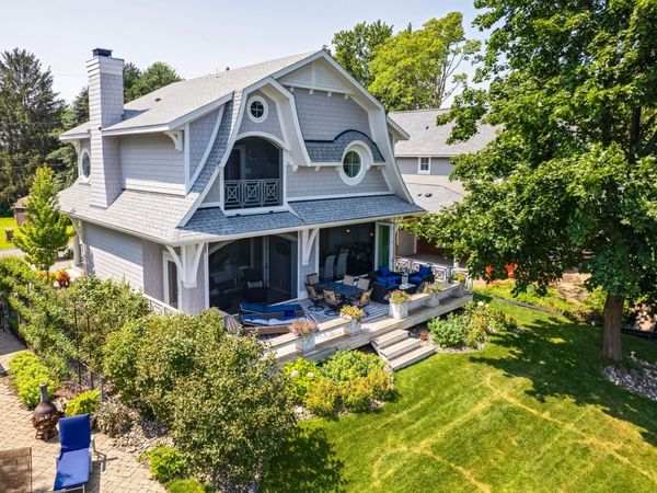 4304 Cottage Park Road, White Bear Lake, MN 55110