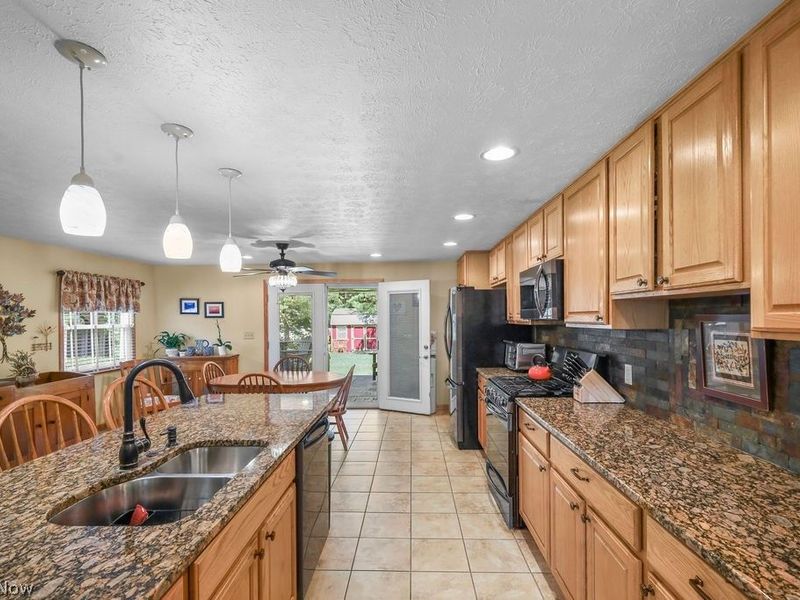 4994 Comanche Trail , Stow, OH 44224 Photo 12