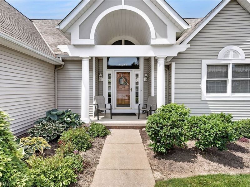 119 Barkwood Drive, Wadsworth, OH 44281 Photo 2