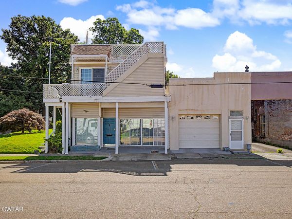 28 N Jackson Avenue , Brownsville, TN 38012