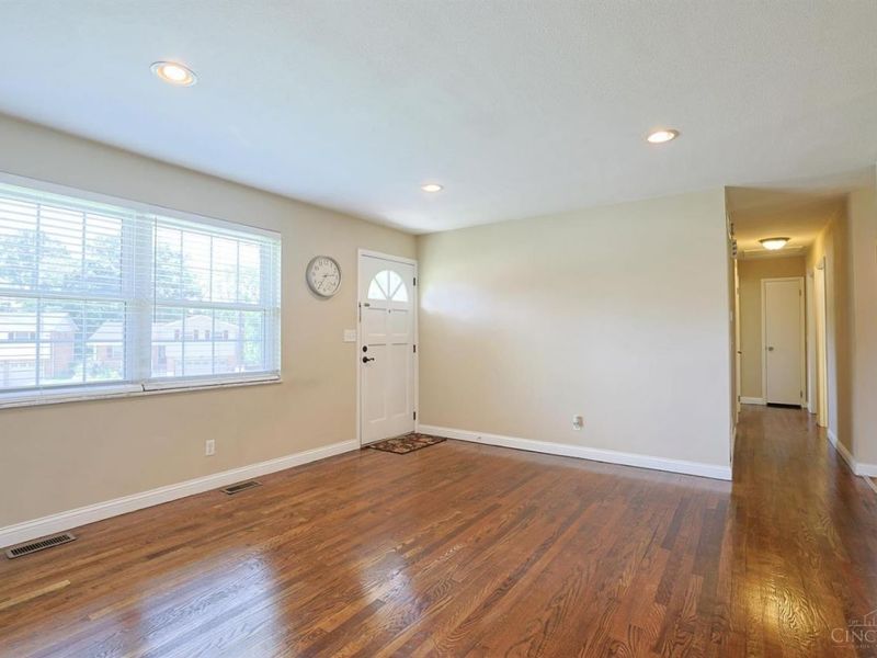 4022 Wildcherry Court, Green Township, OH 45248 Photo 7
