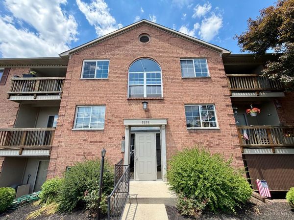 1572 Gelhot Drive, Unit 121, Fairfield, OH 45014