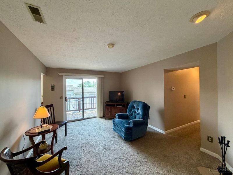1572 Gelhot Drive, Unit 121, Fairfield, OH 45014 Photo 4