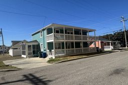 205 5th Ave. S  photo 4