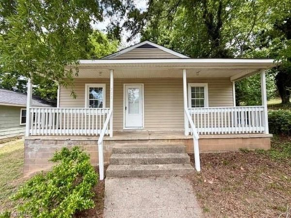 711 Alexander Street , Winston-Salem, NC 27127