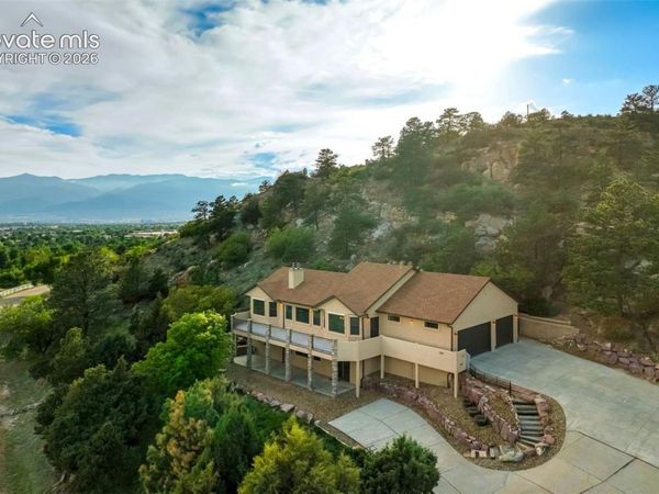 1924 Payton Circle, Colorado Springs, CO 80915