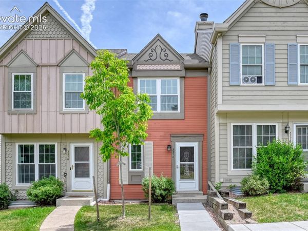 3374 Queen Anne Way, Colorado Springs, CO 80917