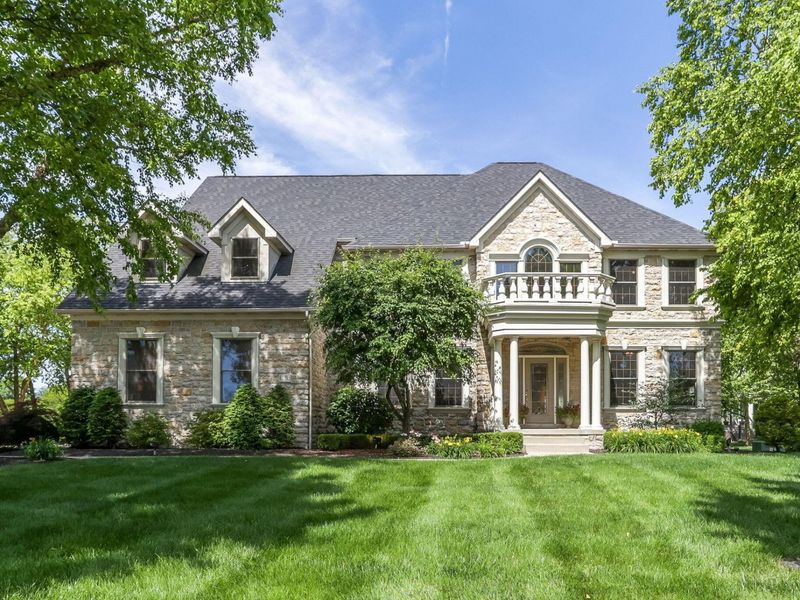 13715 Violet Meadows Boulevard, Pickerington, OH 43147 Photo 1