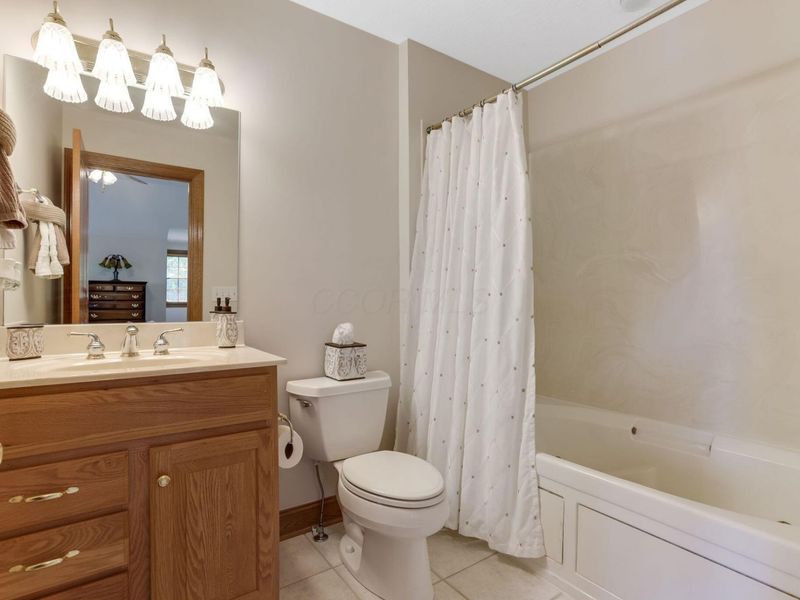 13715 Violet Meadows Boulevard, Pickerington, OH 43147 Photo 56