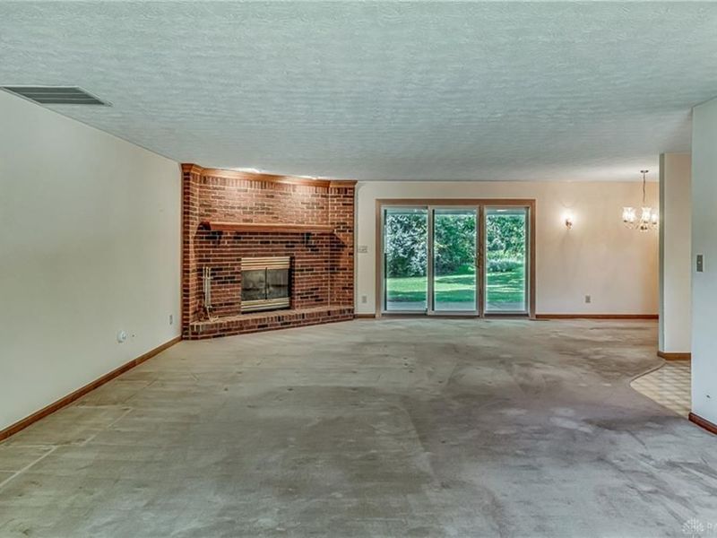 1741 Loch Ness Court, Beavercreek, OH 45432 Photo 4