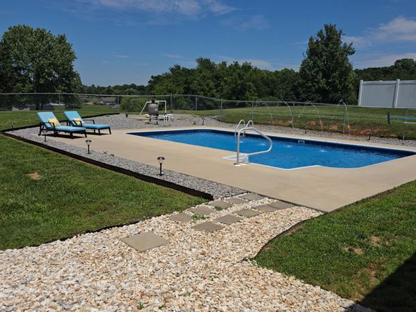 1087 Heatherwood Rd , Pleasant View, TN 37146