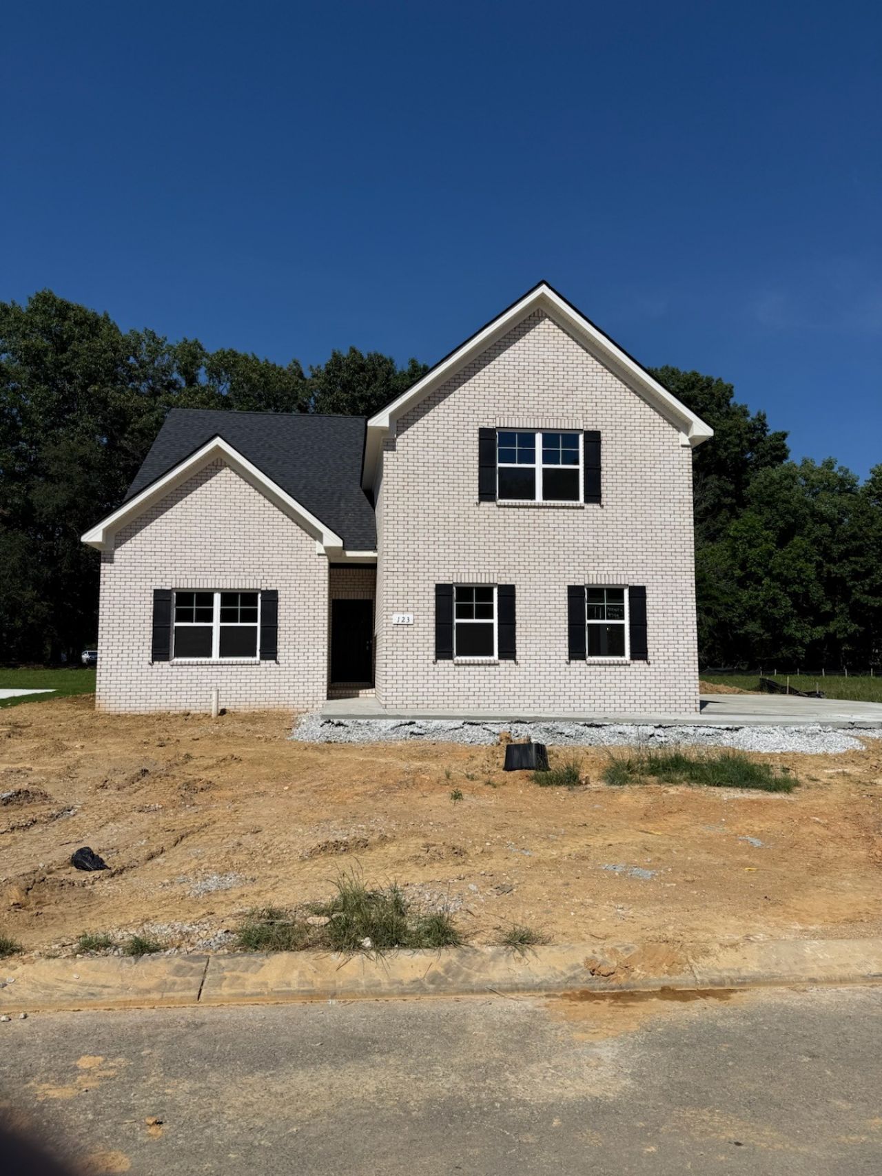 123 Sagewood Dr , Tullahoma, TN 37388 Main Photo