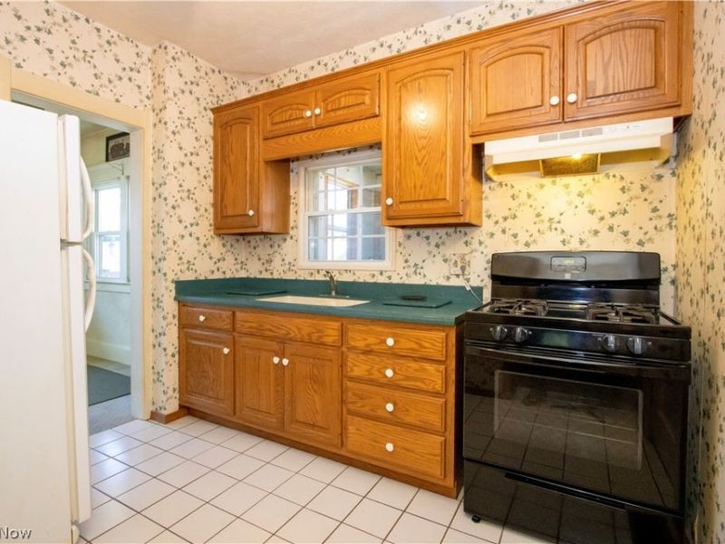 137 W 2nd Street , Perrysville, OH 44864 Photo 13