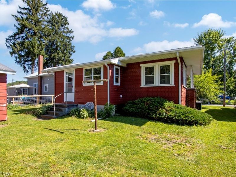 137 W 2nd Street , Perrysville, OH 44864 Photo 2