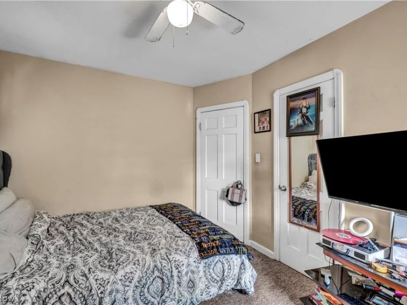 4932 E 110th Street , Garfield Heights, OH 44125 Photo 16