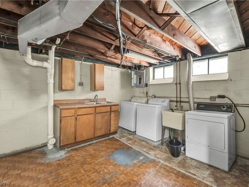 4932 E 110th Street , Garfield Heights, OH 44125 Photo 28