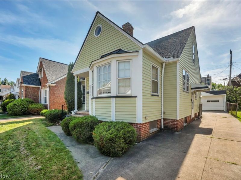 4932 E 110th Street , Garfield Heights, OH 44125 Photo 3