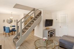 2494 Etiwan Avenue photo 4