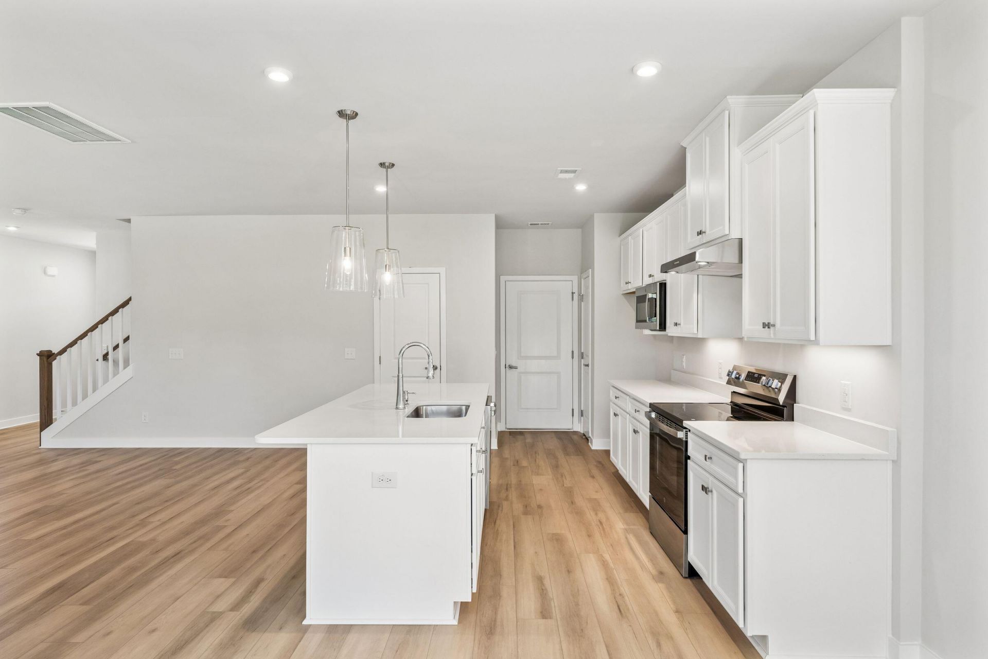 110 Cainwalker Road Photo 7