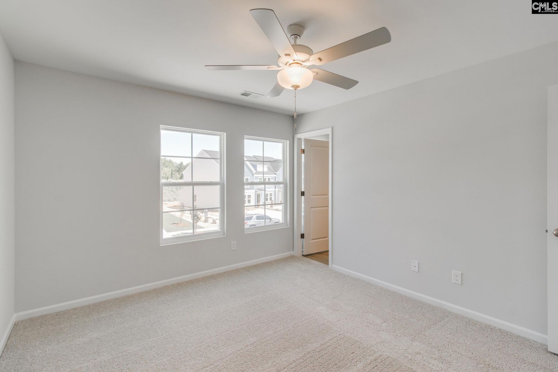 3074 Harborview Drive Photo 15