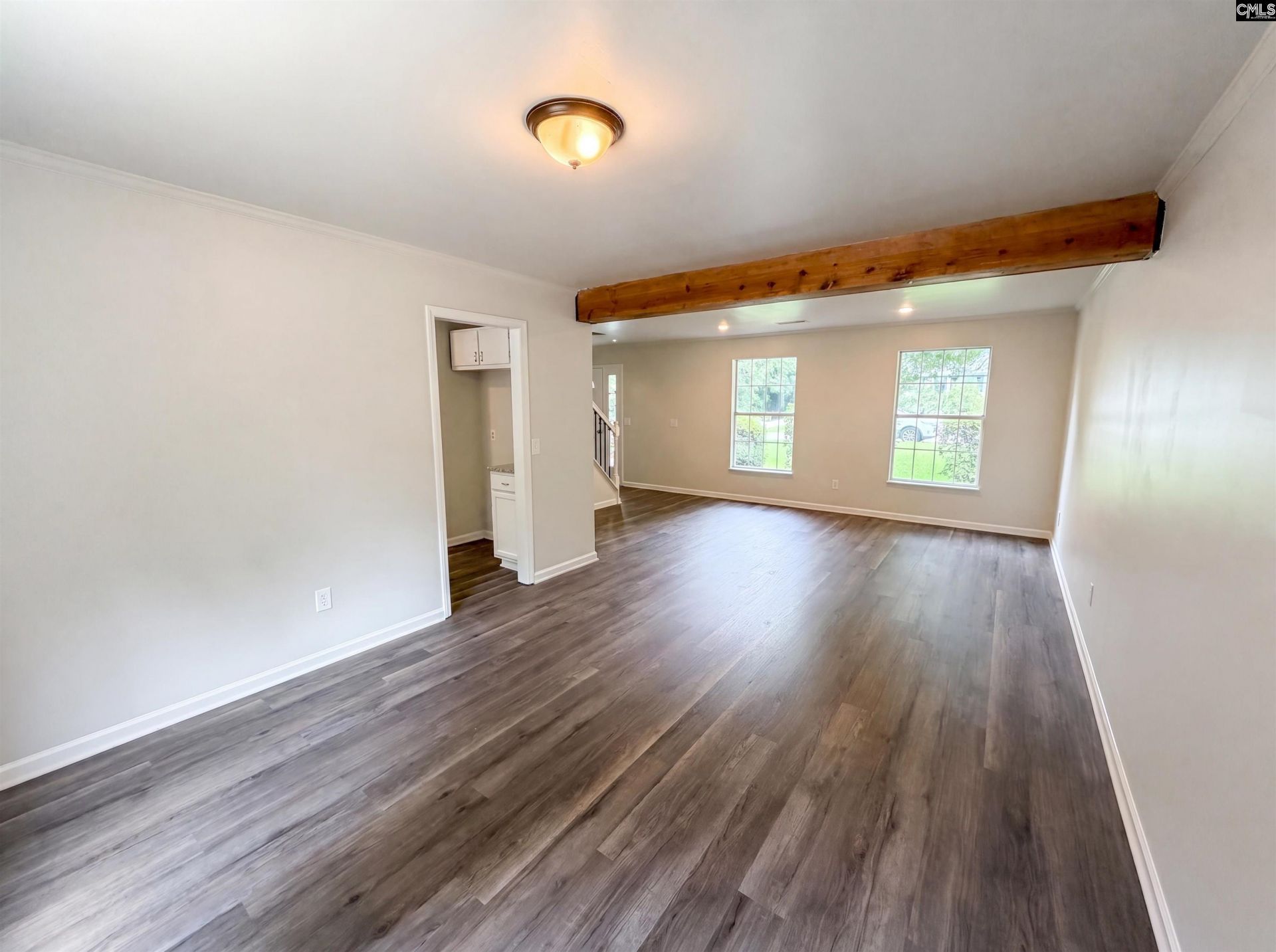 142 Silvermill Road Photo 10