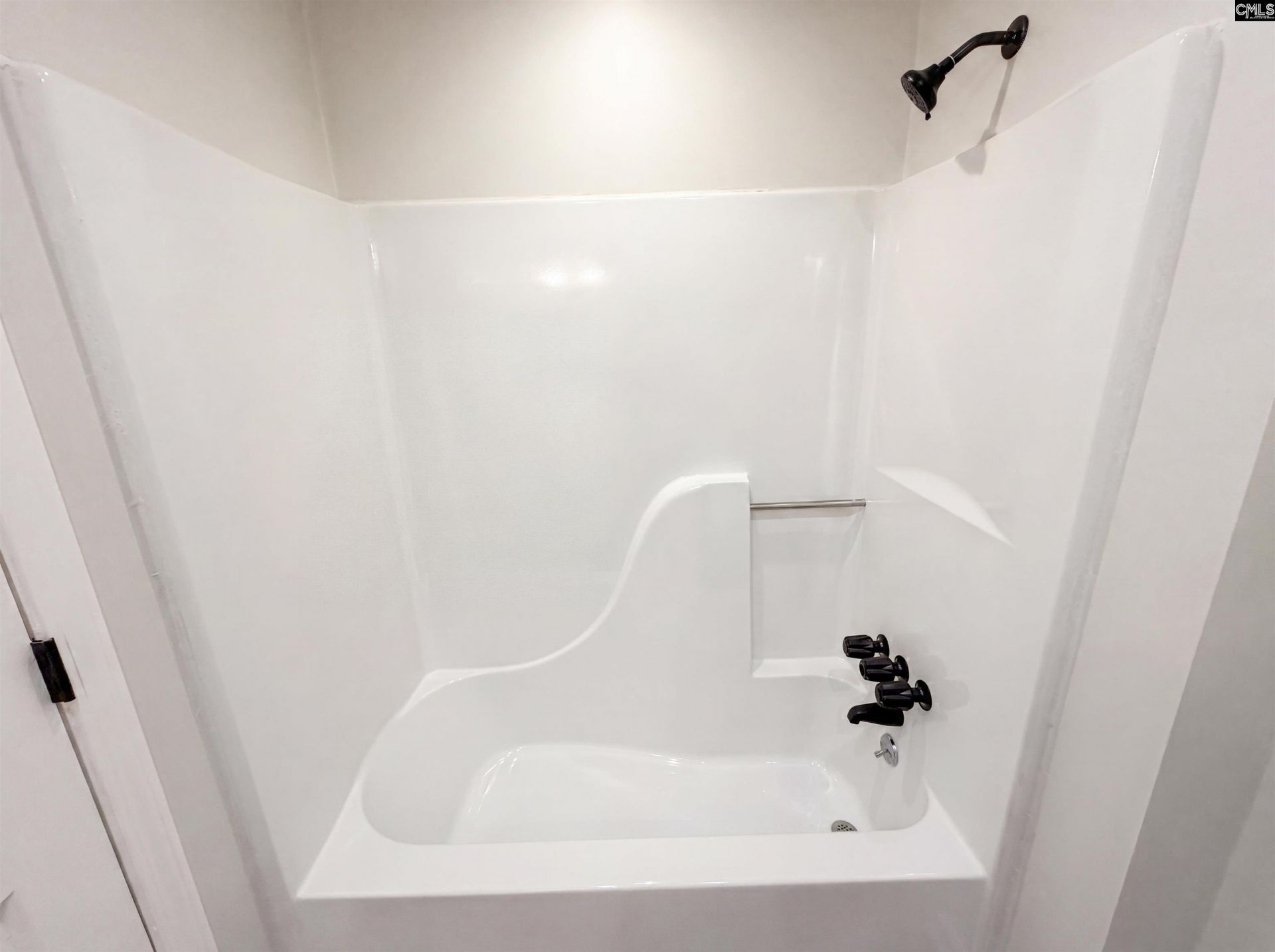 142 Silvermill Road Photo 21