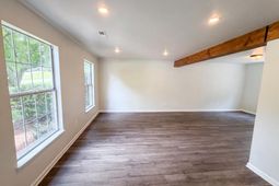 142 Silvermill Road  photo 4