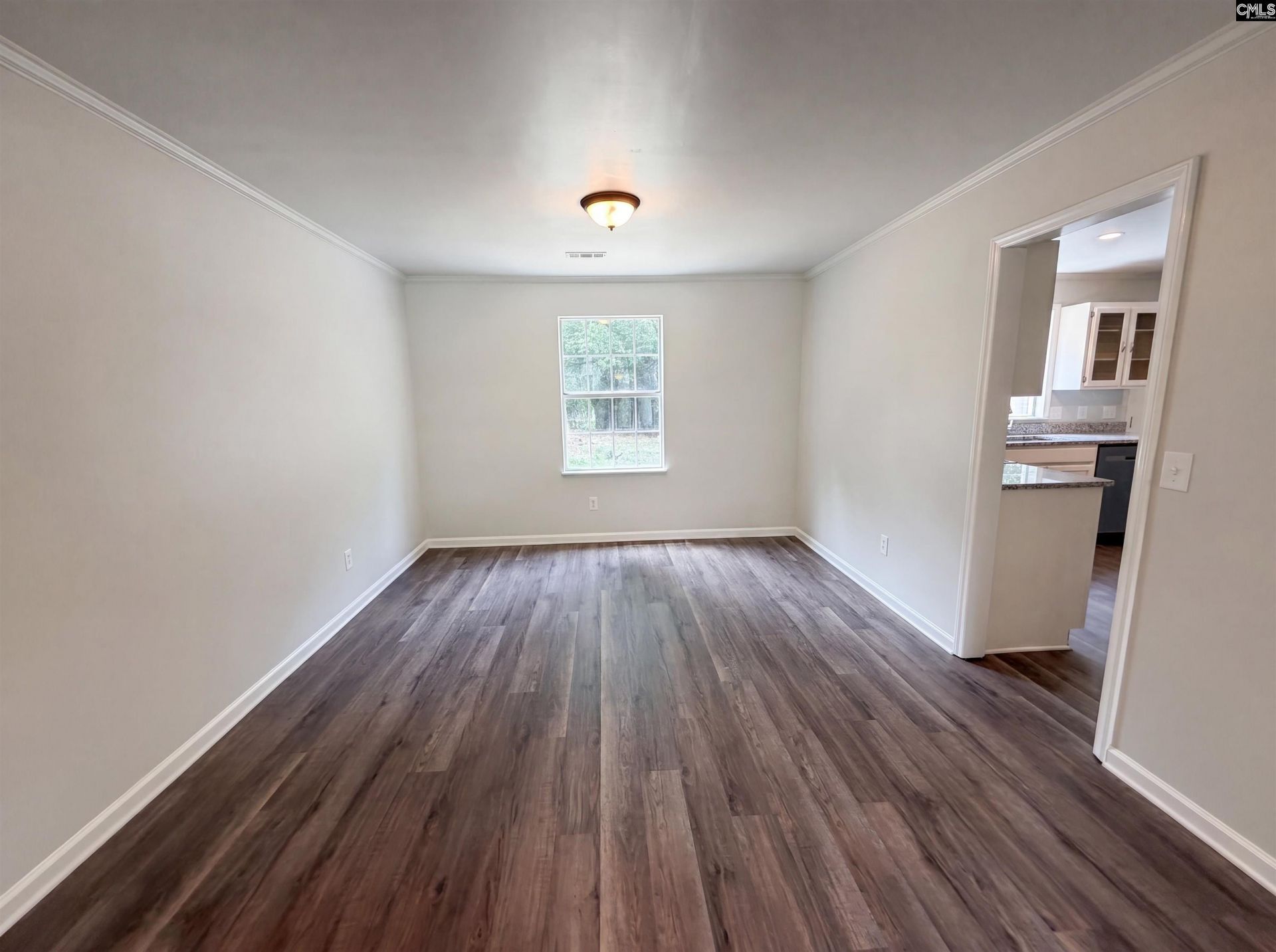142 Silvermill Road Photo 6