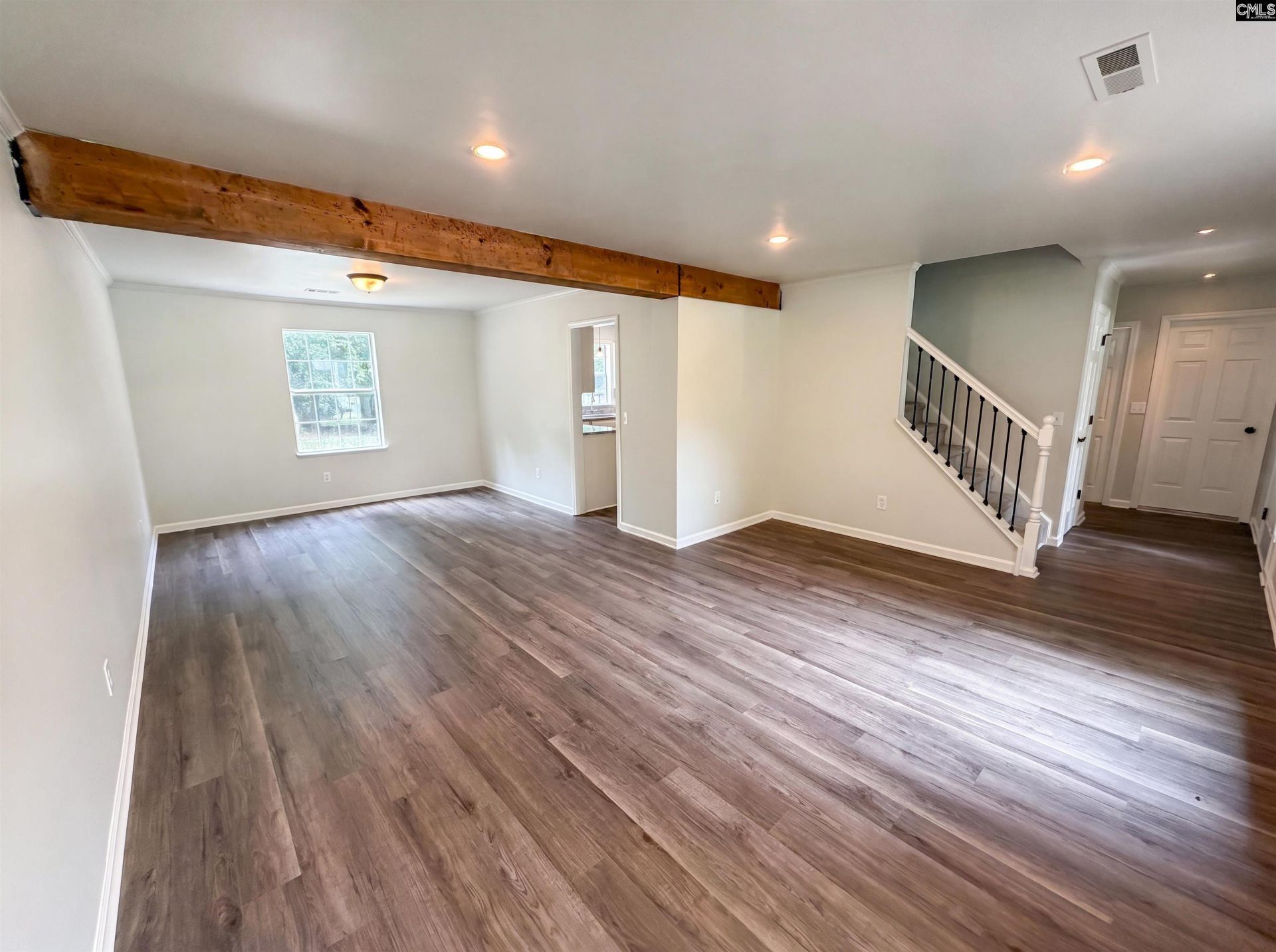 142 Silvermill Road  Photo 9