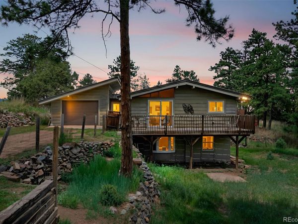 24 Pine Road , Golden, CO 80401