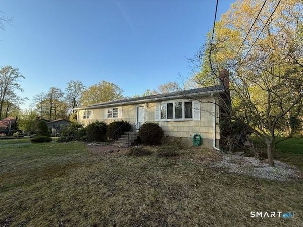 82 Cricket , Shelton, CT 06484