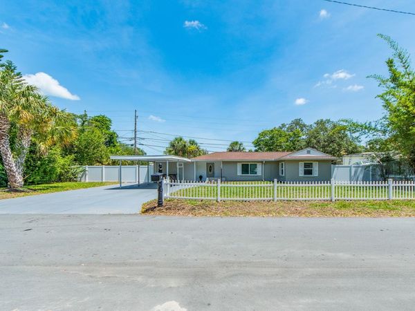 502 LEXINGTON STREET, DUNEDIN, FL 34698