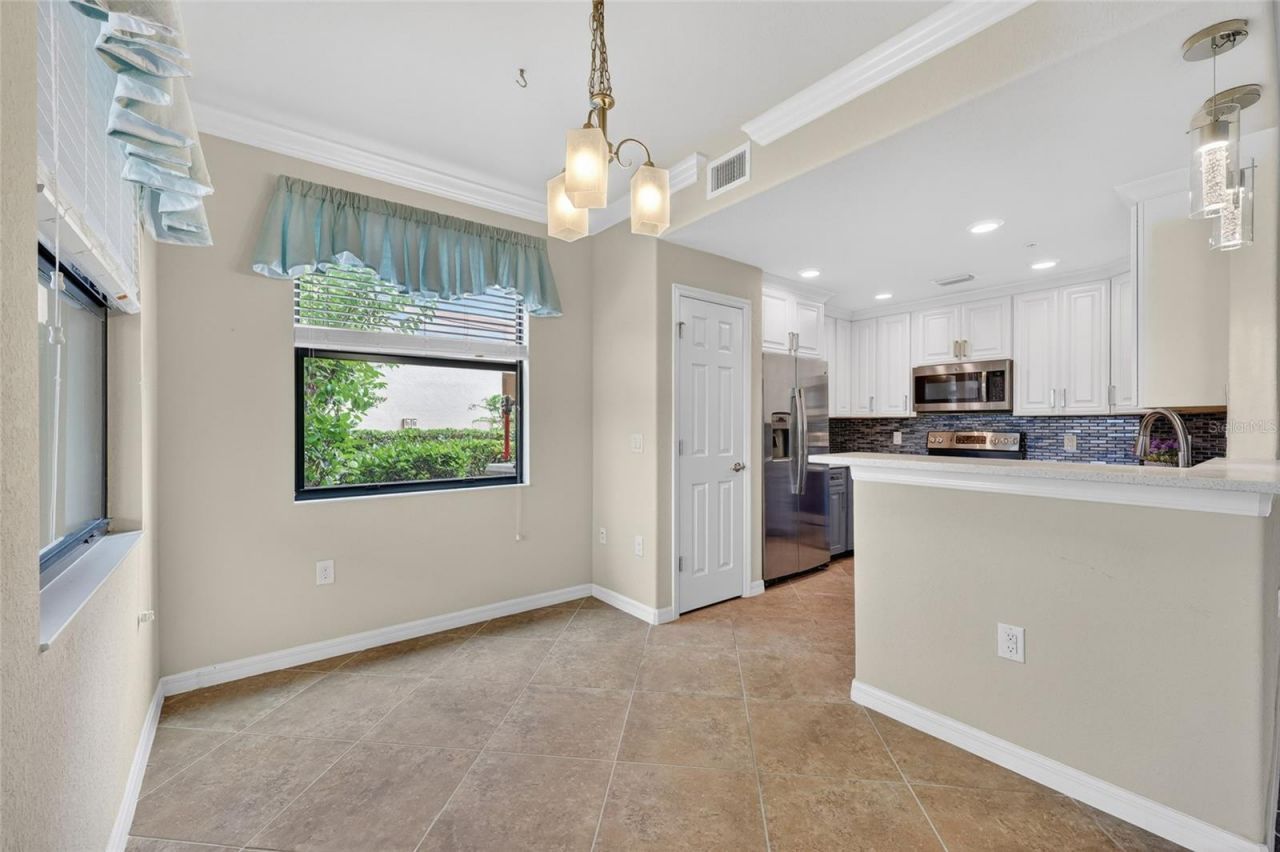20151 Ragazza Circle E, Unit 102, Venice, FL 34293 Photo