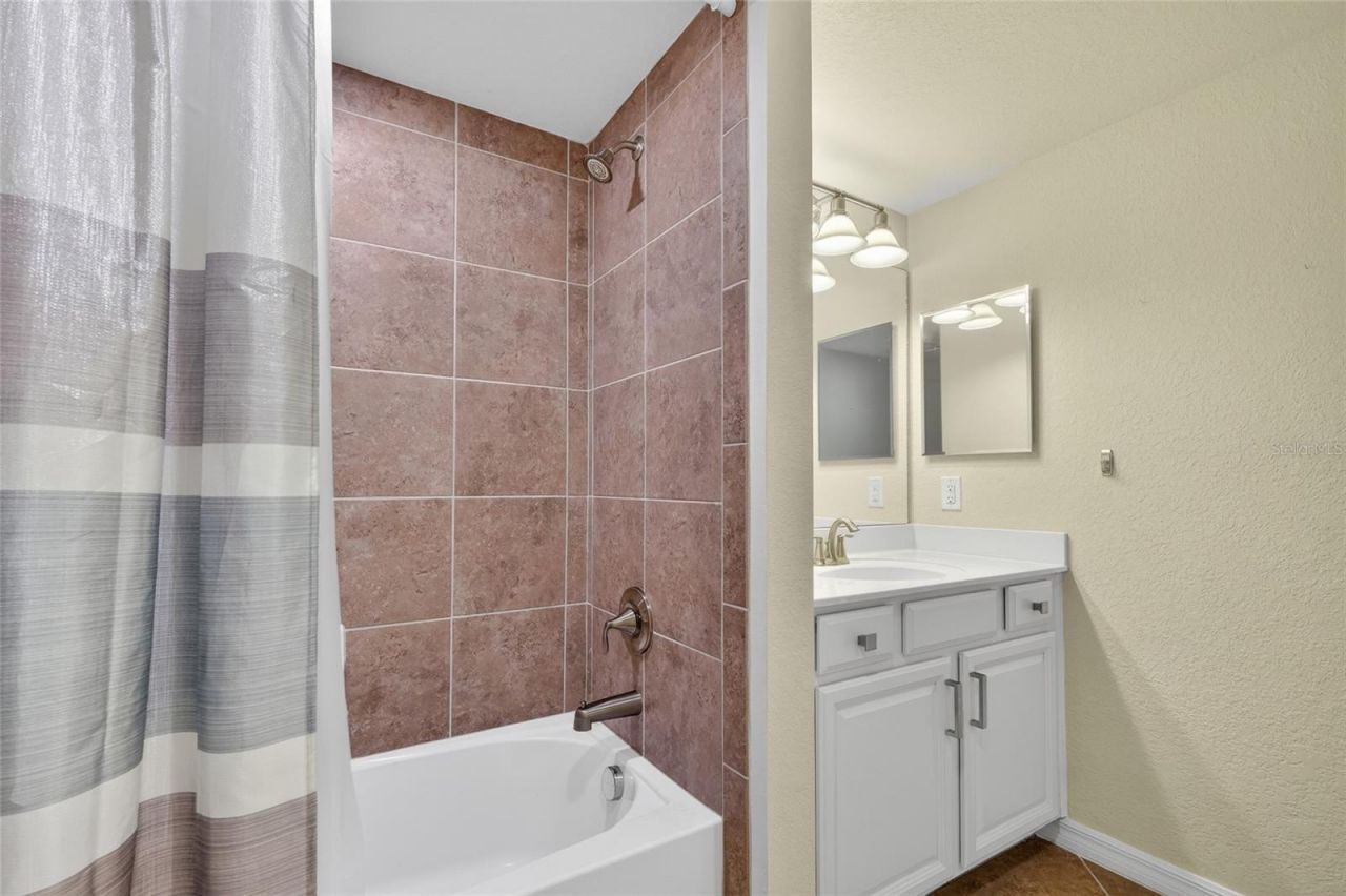 20151 Ragazza Circle E, Unit 102, Venice, FL 34293 Photo