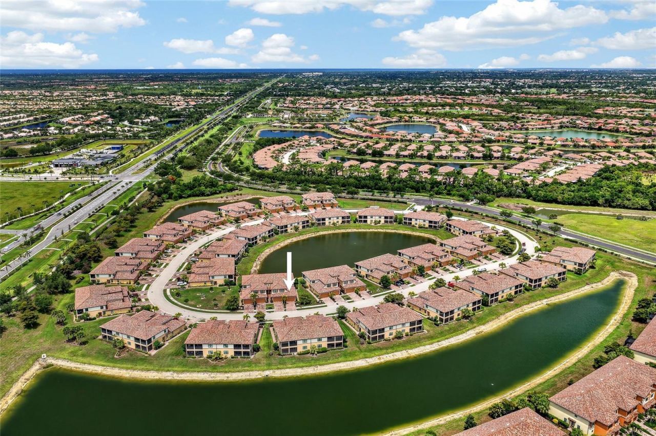 20151 Ragazza Circle E, Unit 102, Venice, FL 34293 Photo