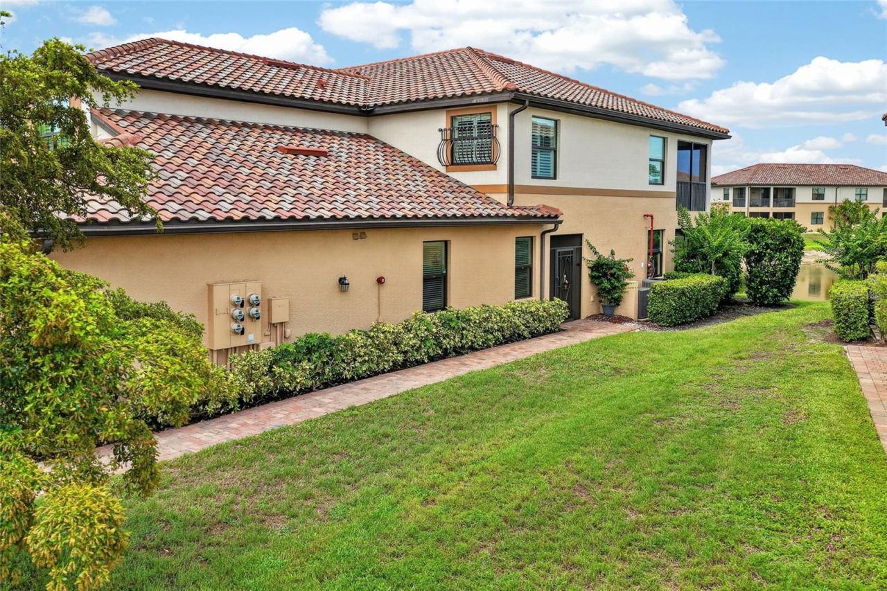 20151 Ragazza Circle E, Unit 102, Venice, FL 34293 Photo