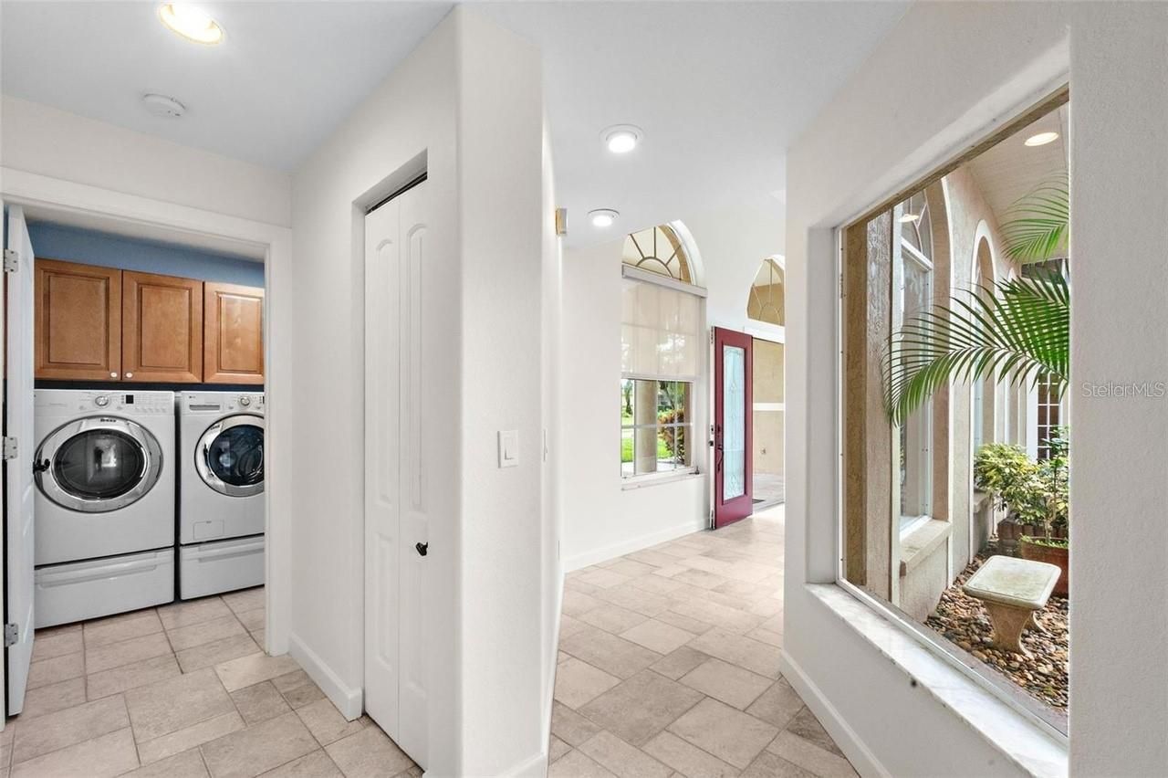 8356 Mareva Lane, Sarasota, FL 34241 Photo