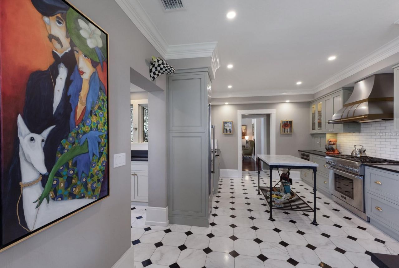 1829 Bougainvillea Street, Sarasota, FL 34239 Photo