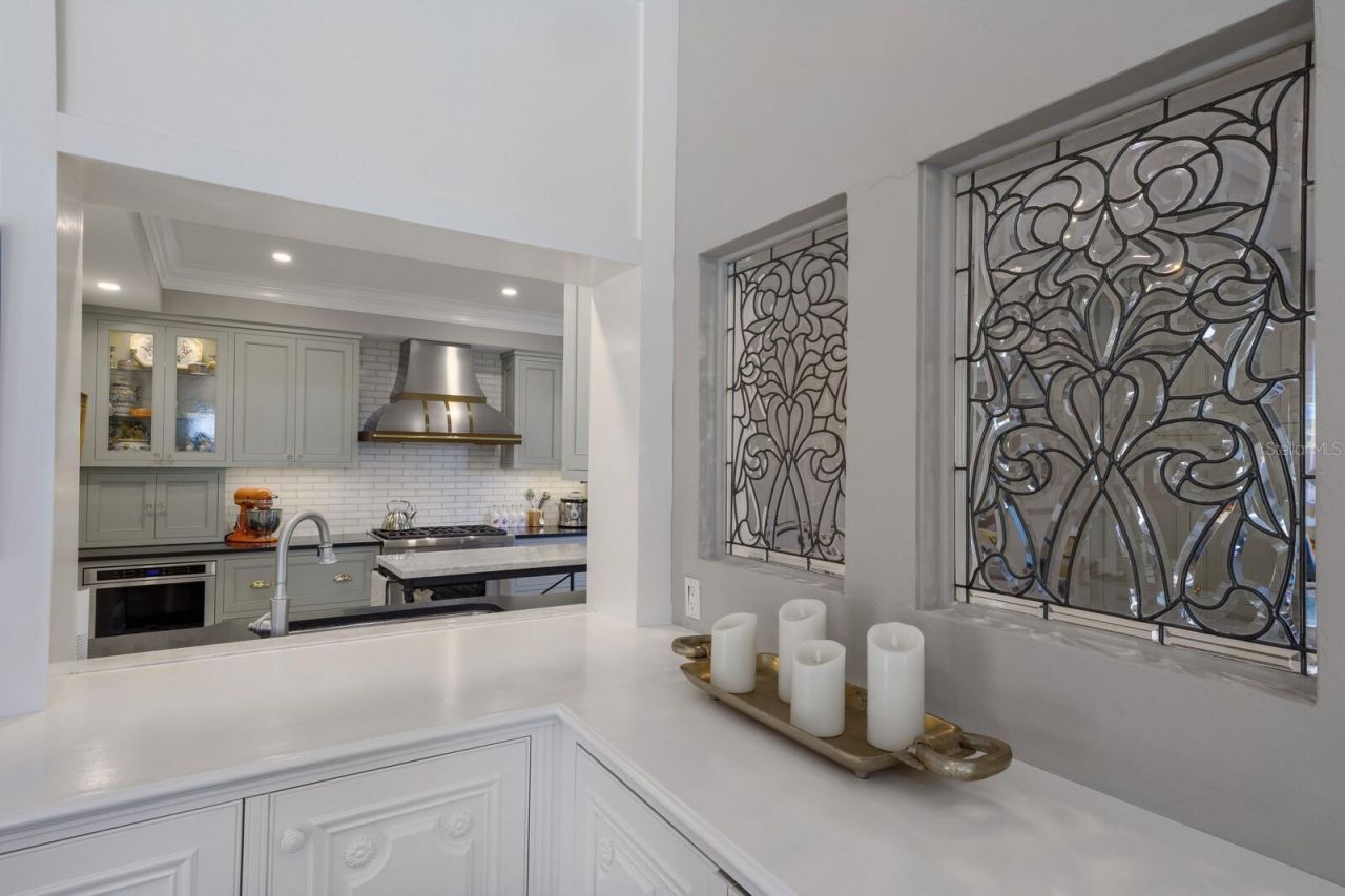 1829 Bougainvillea Street, Sarasota, FL 34239 Photo