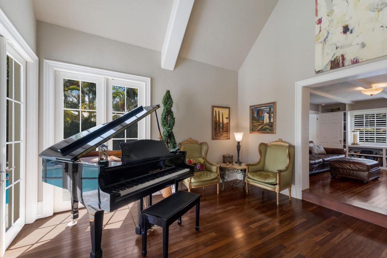 1829 Bougainvillea Street, Sarasota, FL 34239 Photo